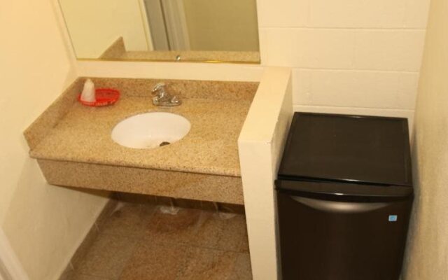 Holiday Motel - Santa Maria