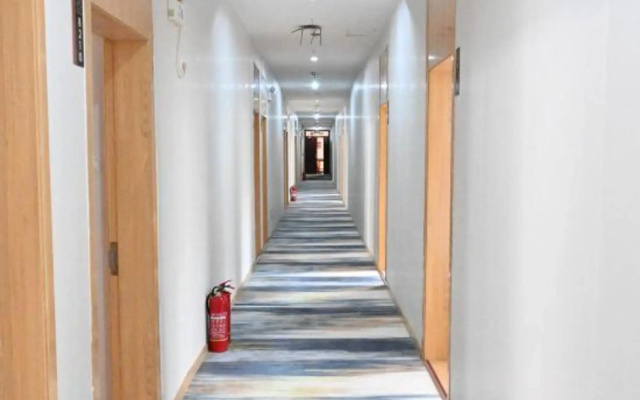 Yihe Hotel