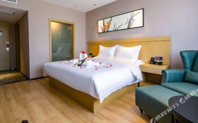 YUANRONG Hotel