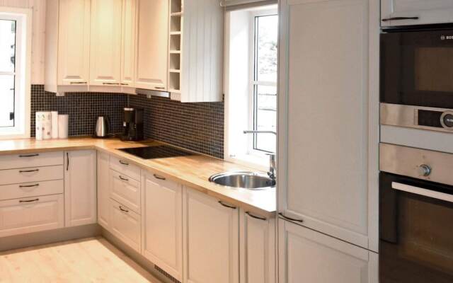 6 Person Holiday Home in Bud