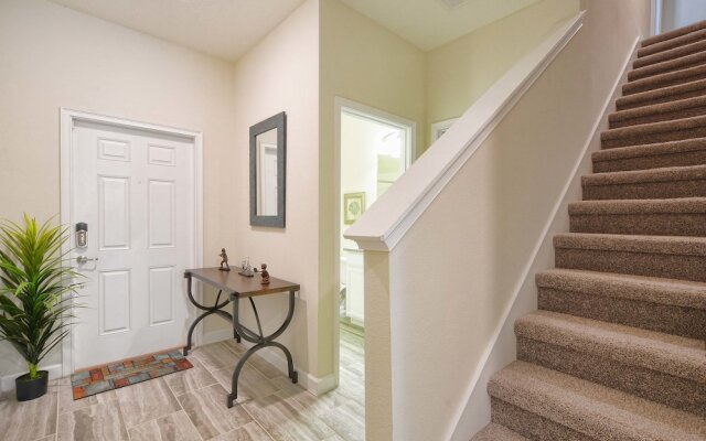 Storey Lake 4 Bedroom Townhome w Splashpool - 1616ST