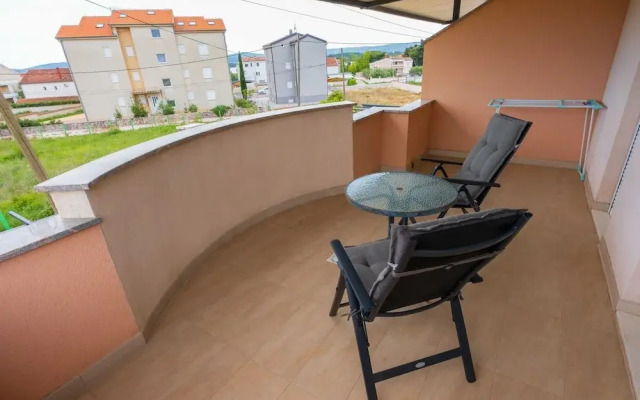 Charming Three Bedroom House Turanj