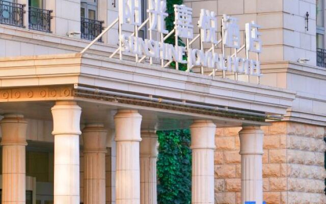 Sunshine Jovial Hotel