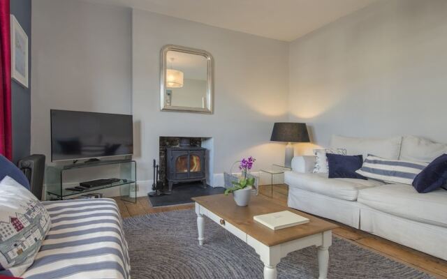 Regatta House
