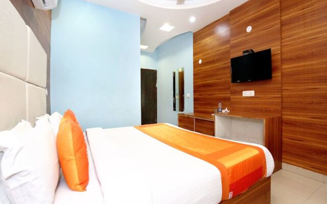 OYO 8622 Hotel Grand Inn