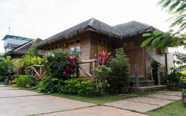 Royal Nadi Resort
