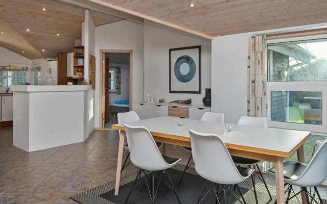 6 Person Holiday Home in Hemmet-by Traum
