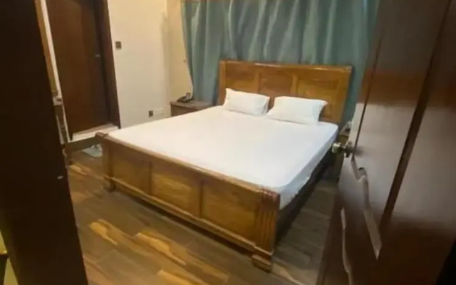 The Elet - Business Hotel