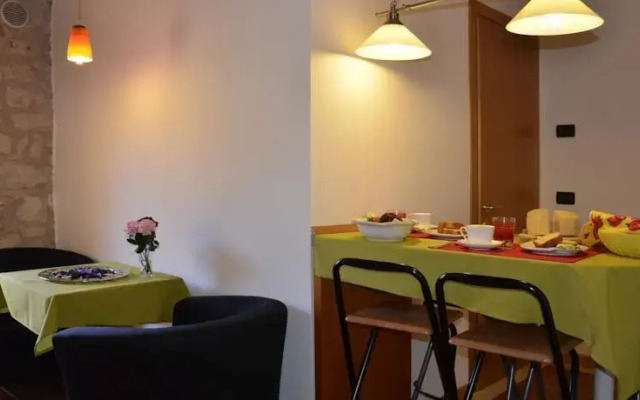 La Valle dei Laghi Bed & Breakfast