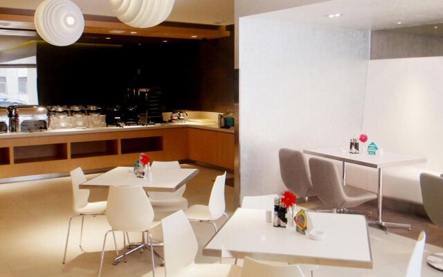 FERONIA Hotel Liaoning Panjin Panshan County Fuqian Street