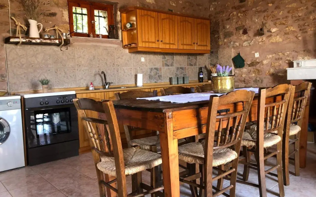 Nikitas chalet