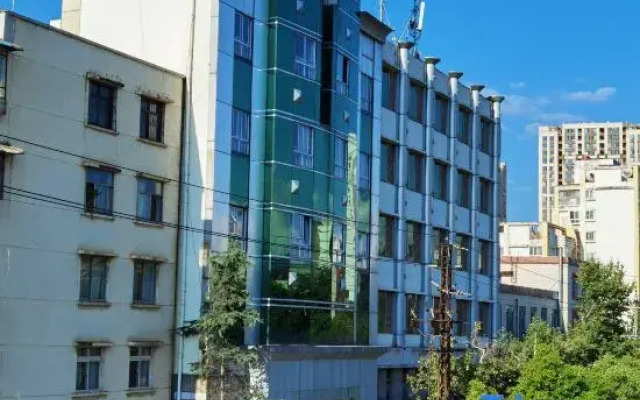 Huatu Hotel