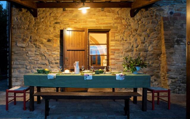 Villa with private pool and stunning views near Pisa-Villa Francesca