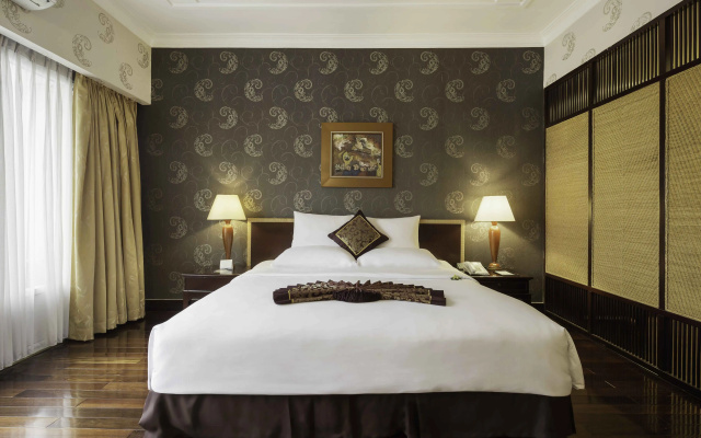 Rex Hotel – Guest Rooms – Ho Chi Minh City