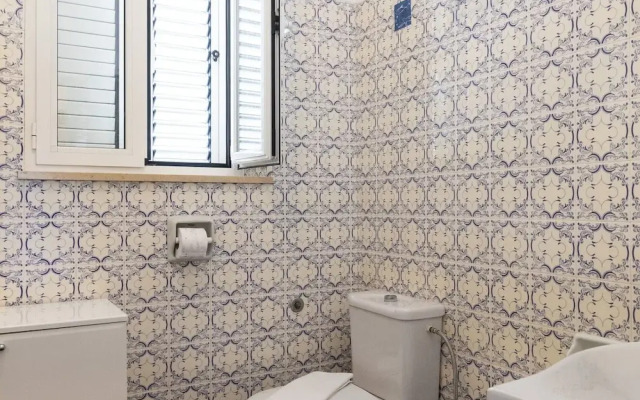Begovic Guest House - Two-bedroom Suite With Balcony