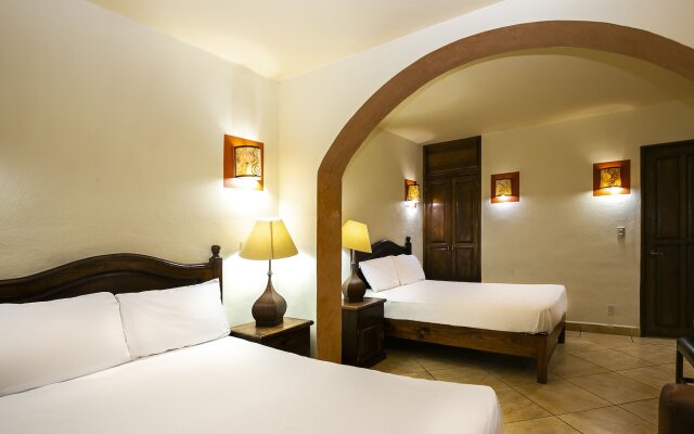 Casa Del Virrey Hotel and Suites