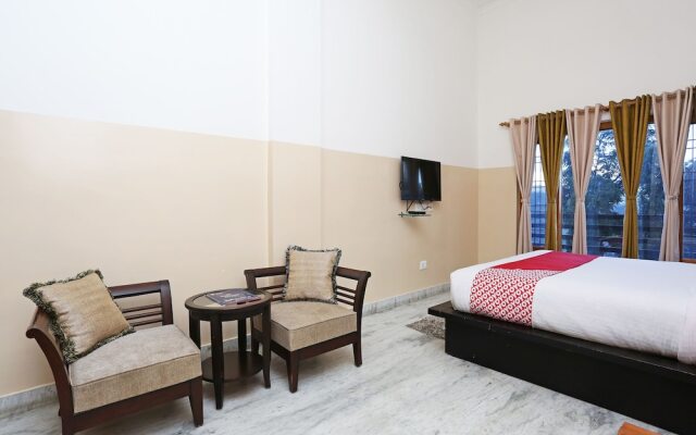 Hotel Jay Continental By OYO Rooms