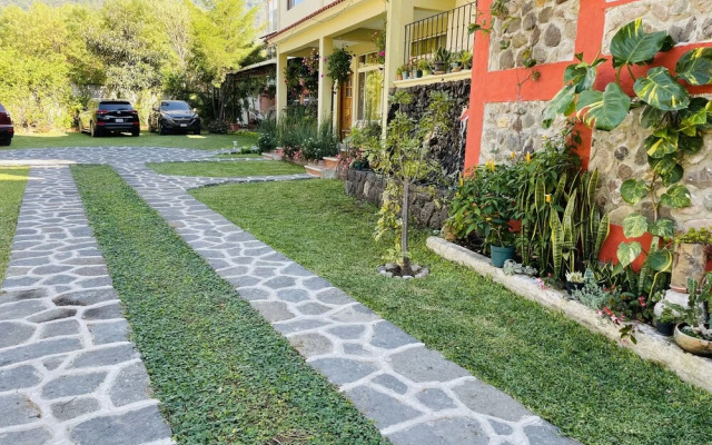 Jabel Tinamit Hotel & Villas