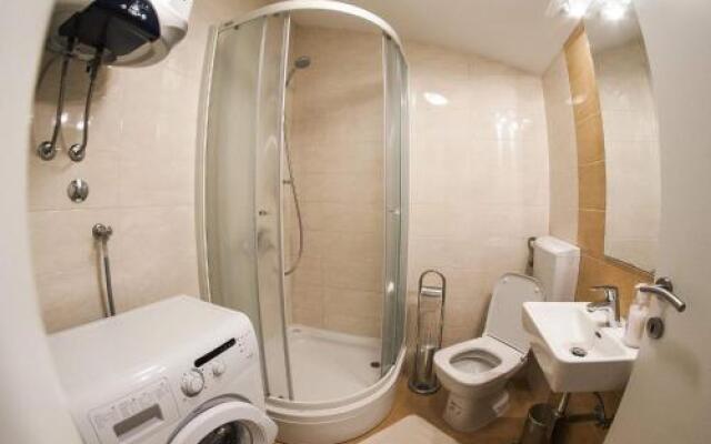 Apartments Leut