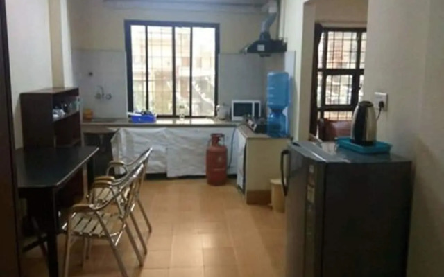 Sun Apartment & Guest House