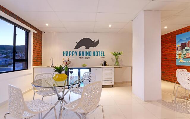 Happy Rhino Hotel