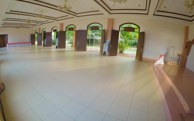 Pangil Beach Resort
