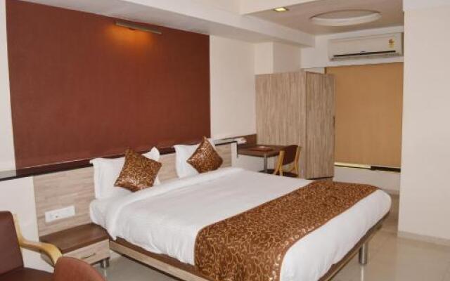 Budget Inn Palm Regency