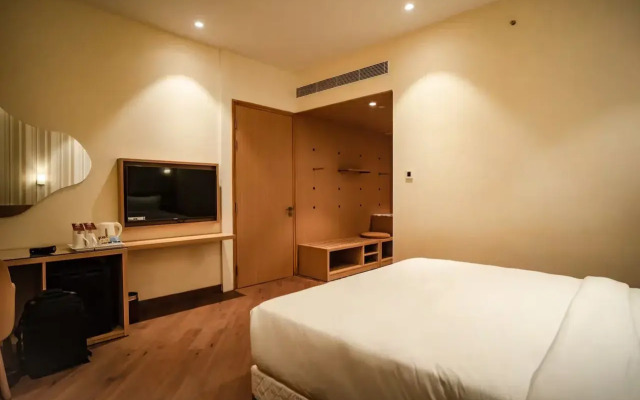 Ramada Encore By Wyndham Lucknow Airport