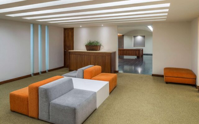 Real Inn Guadalajara Expo