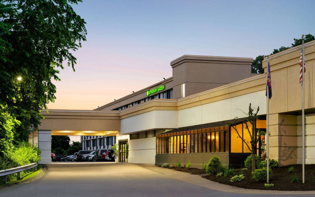 Wyndham Garden Pittsburgh Airport