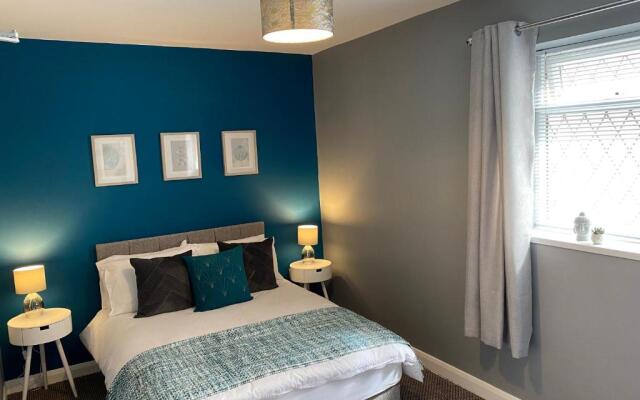 Blackpool Sleepover Apartment 4 Free Parking Sleeps 6