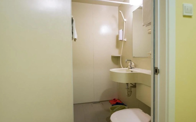 Hi Inn Liangpin Shanghai Songjiang Wanda Plaza