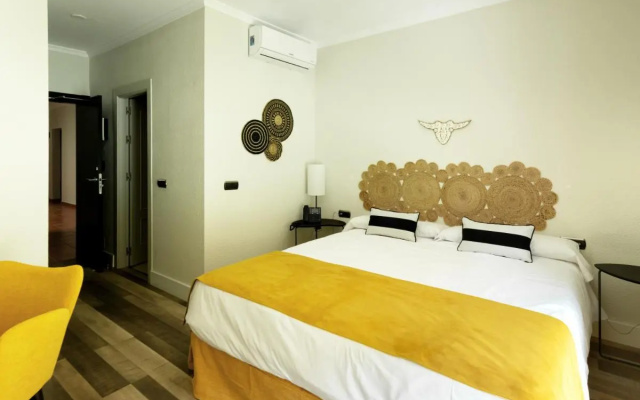Altos De Istan Hotel