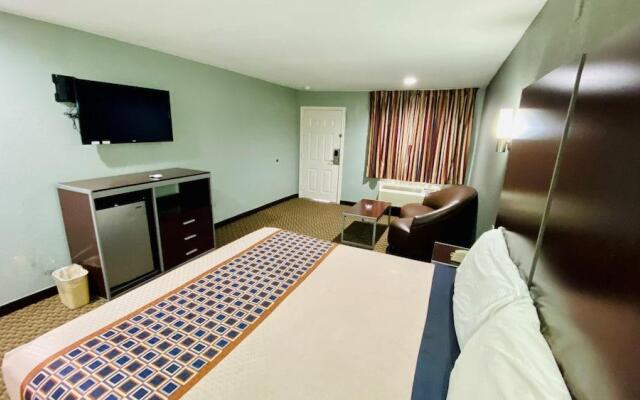 Home Place Inn & Suites