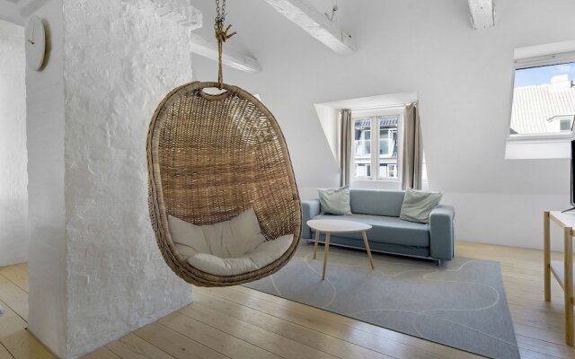 "sanders Main - Cute 2-bdr. Apt. Close to Nyhavn"