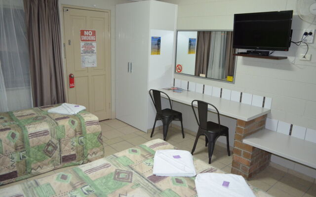 Welcome Home Motel and Apartments