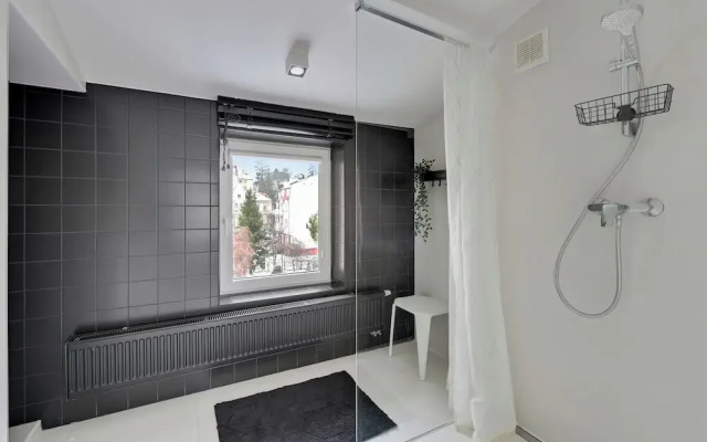 Veranda by Grand Apartments