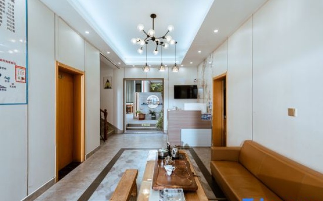 Dali Yue Lan Bay · Pleasure Designer Seaview Resort (Erhai Branch)
