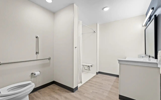Everhome Suites Brownsville