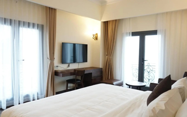 Phoenix Hotel
