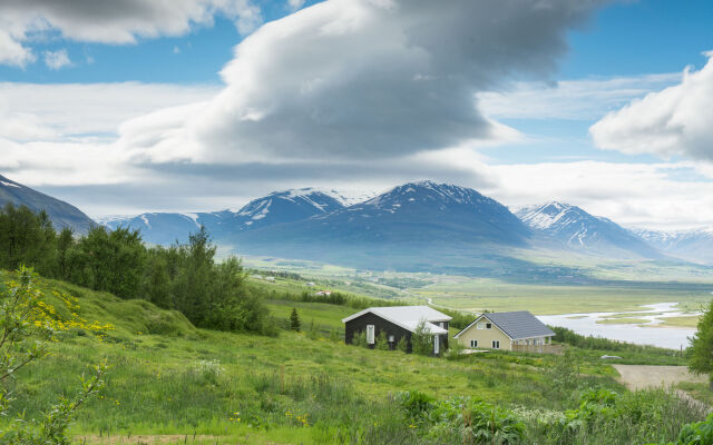 Viking Cottages and Apartments