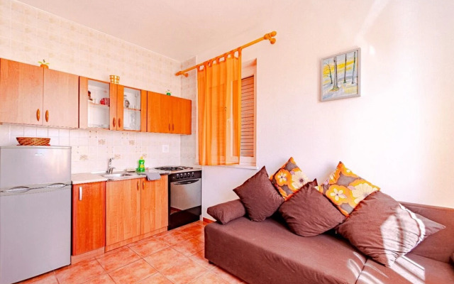 Mir - Perfect Location & Cosy - A2