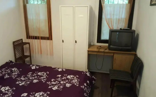 Hostel Belgrade Shungit Dragana Jeftica br 10