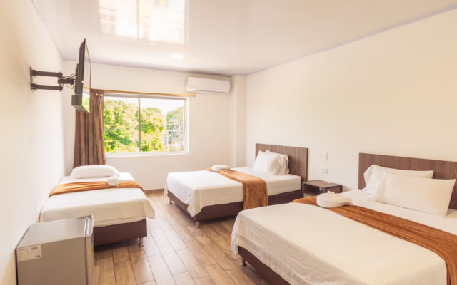 Hotel Dellhar Americano By Del Toro