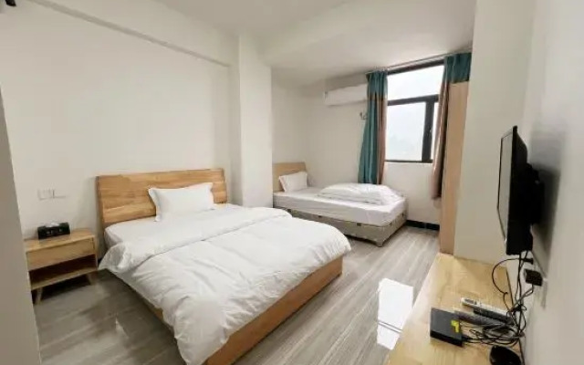 Homesick Apartment