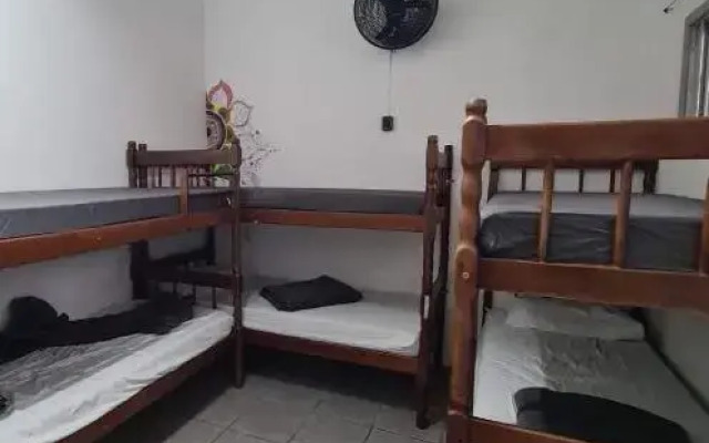 Hostel Praia 102
