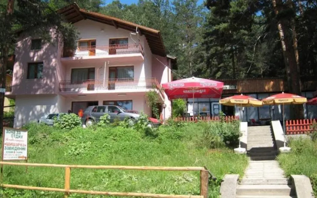 Family Hotel Shisharka