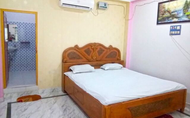 Spot On 44288 Maharaja Palace