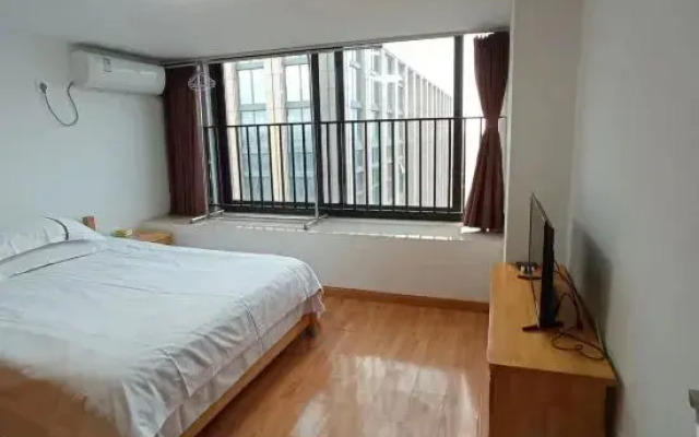 Qingshe Apartment (Shanghai Sijing Metro Station)