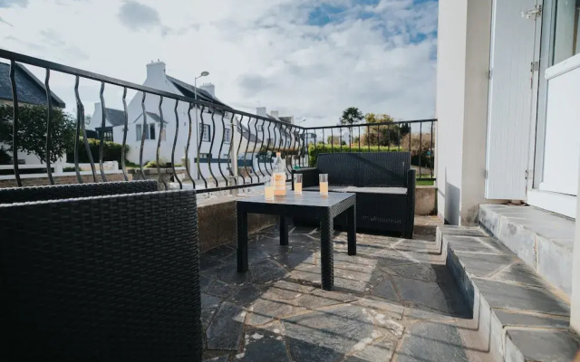 Holiday Home Just 350 m From the Long Sandy Beach